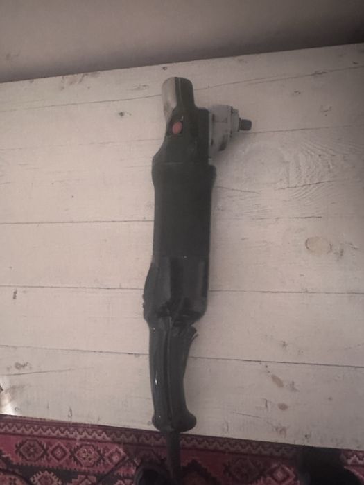 Полировчная машинака Rupes.