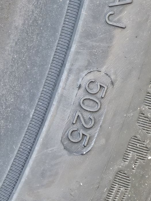 GOODRIDE 225 45 17