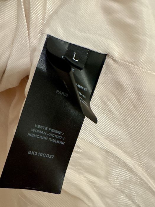 Елегантно дамско сако BALMAIN – букле, златни копчета