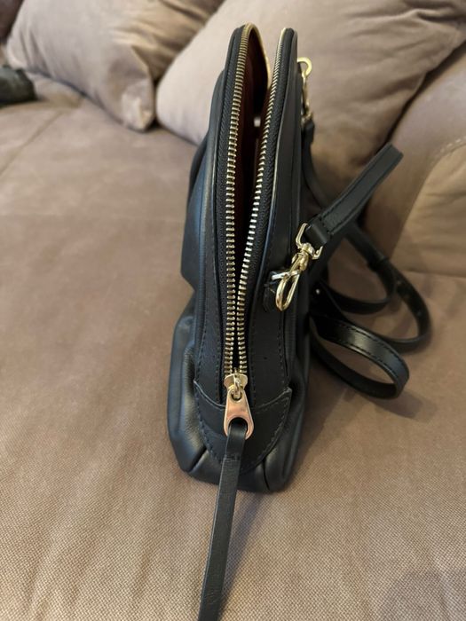 Vand geanta originala Coucinelle