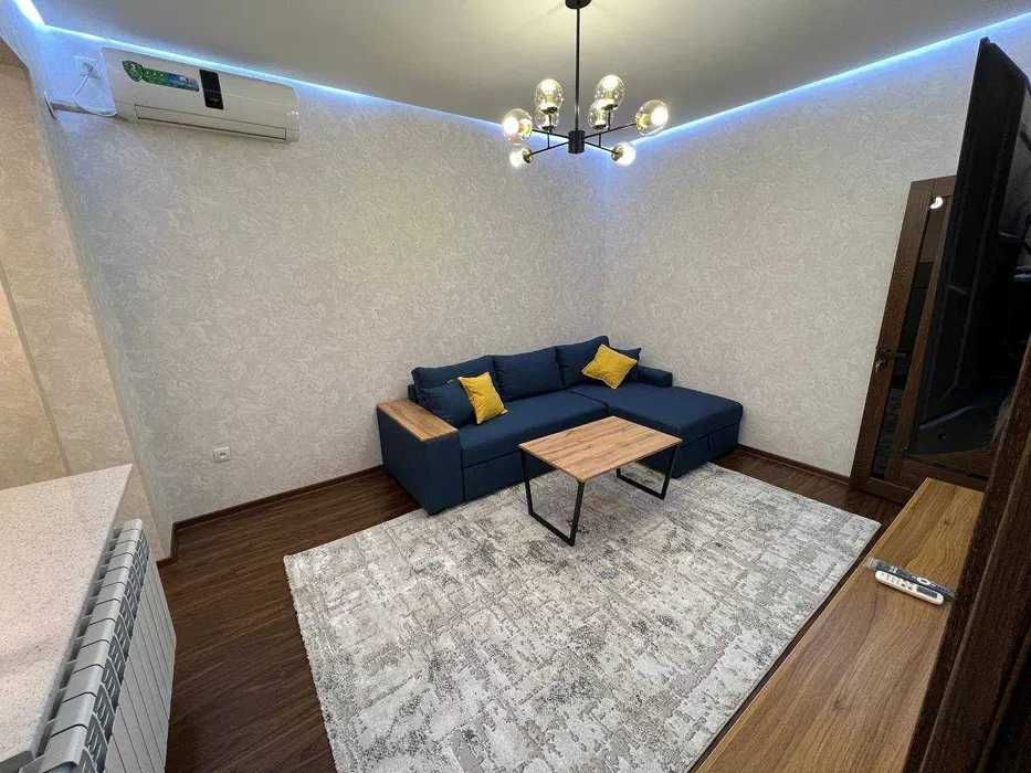 Сдам Торговый Центр 3-ком/1/5 ро-н Чиланзар-2 кв