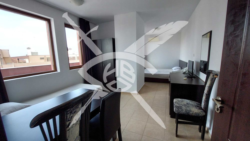 Продава се Двустаен апартамент в Поморие - 57 кв.м за 1351 €/кв.м - Снимка #1