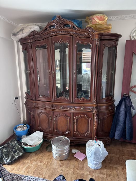 Сервант сатылады