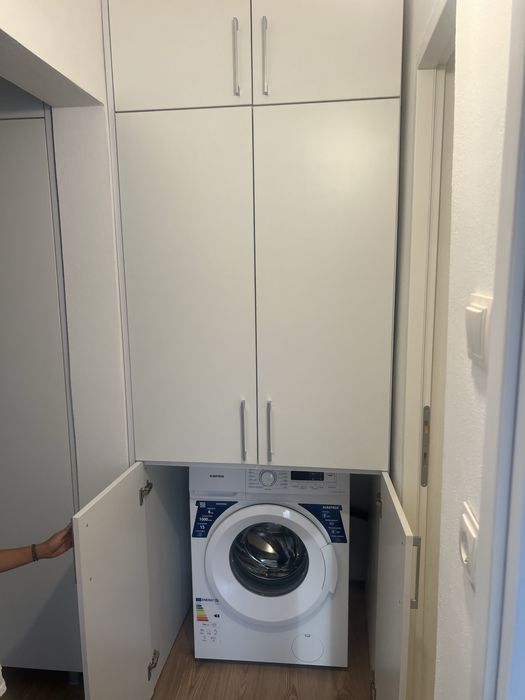 Inchiriez apartament 2 camere decomandat centru