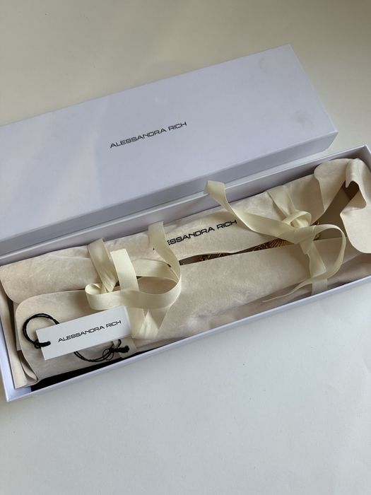 Новый ремень Alessandra Rich