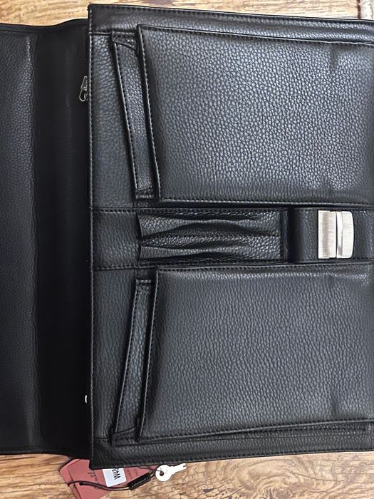 сумка кожанная новая