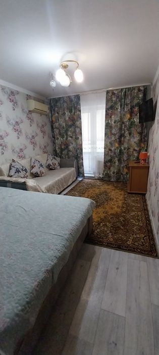 Сдаю 5мкр 10д и 4мкр 3дом