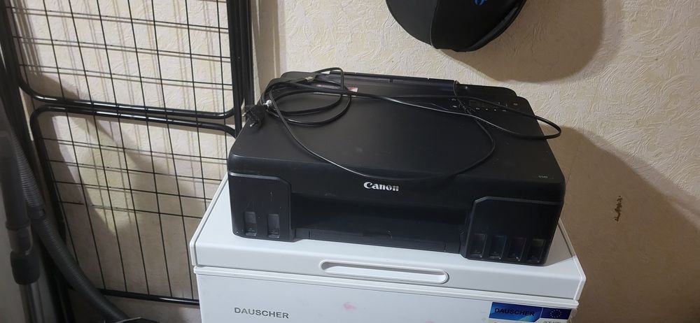Продам принтер Canon за 60000 тг