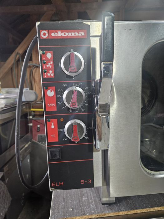 Конвекторна фурна Печка със горещт въздух за готвене печене на тестени