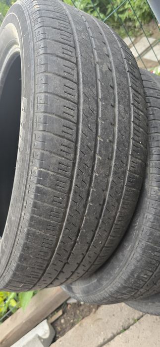 Продам Bridgestone 235 55 r19