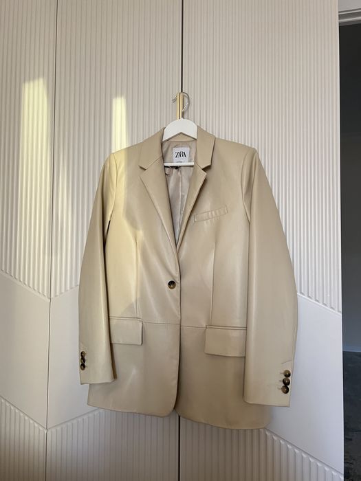 Продам пиджак эко кожа