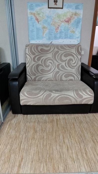 Кресло-кровать б/у