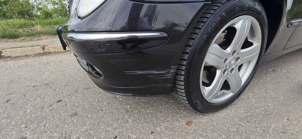 Мерцедес Е320 4-матик