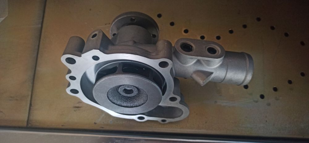 Помпа водяная для komatsu, yanmar