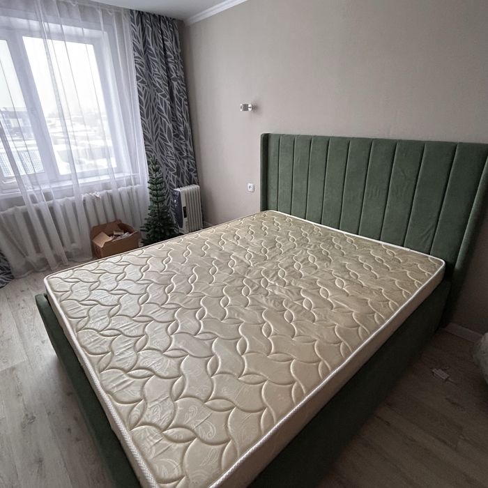 Продам матрас в отличном состоянии