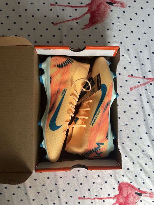 Ghete de fotbal Nike
