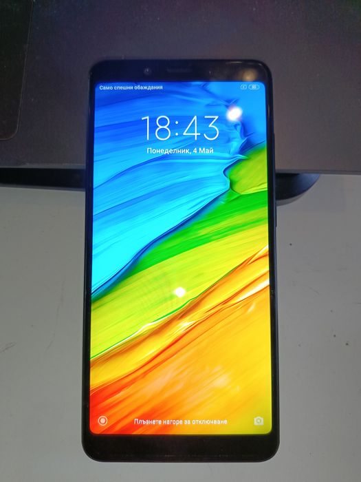 Смартфон Xiaomi Redmi Note 5 .
