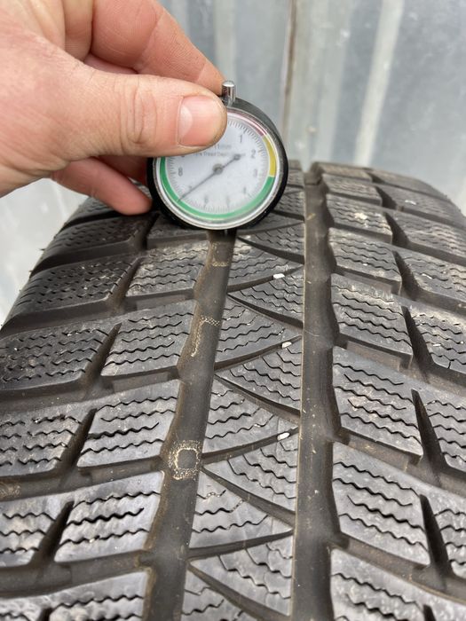 Vand 4 anvelope iarna 215/45 R16 Falken, STARE NOUA! 7mm profil ramas!