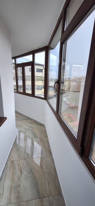 Vând apartament 3/4 camere, zona 2 stejari-Vlahuță