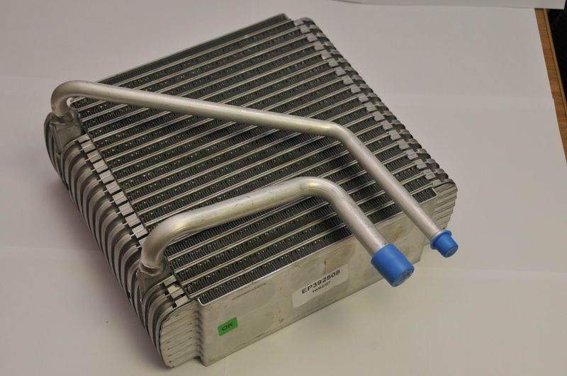 Радиатор охлаждения гольф, пассат, венто, ауди