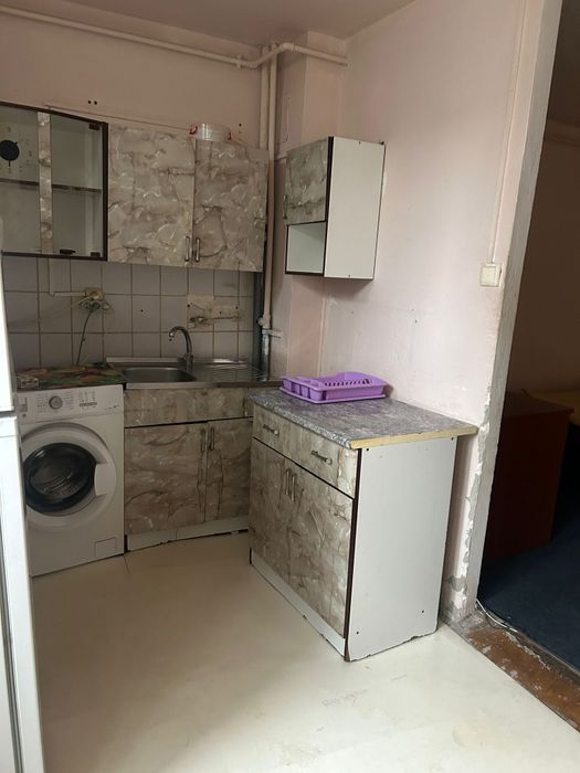 Garsonieră de închiriat