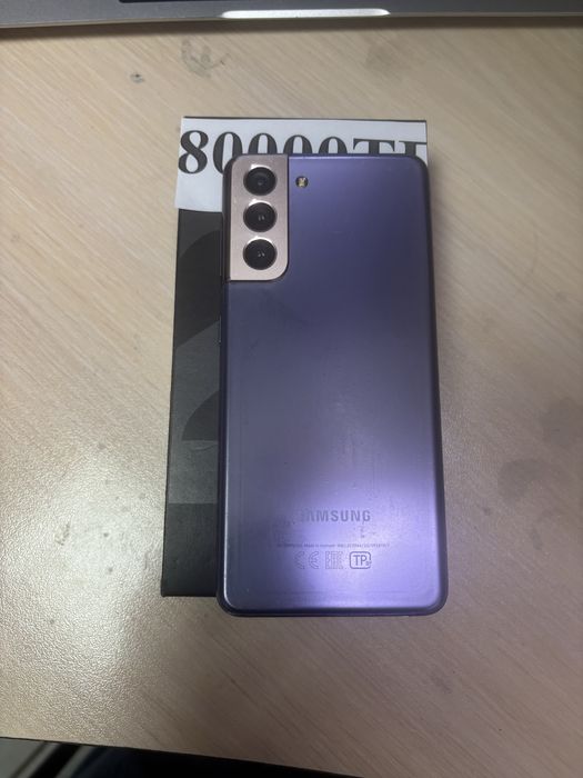 Продам сотовый телефон