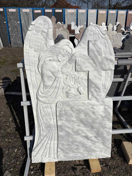 15% reducere la monumente funerare marmura si granit