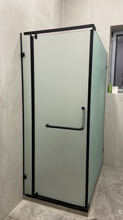 Душевая кабина,перегородка