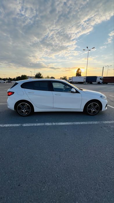 BMW 1 Series 2021 — imagine 3