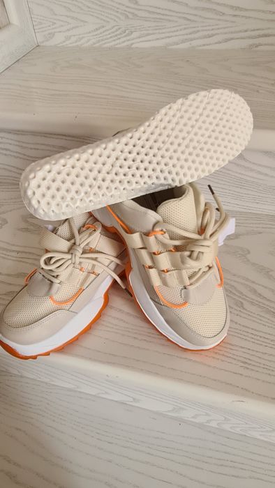 Кросовки 40 размер