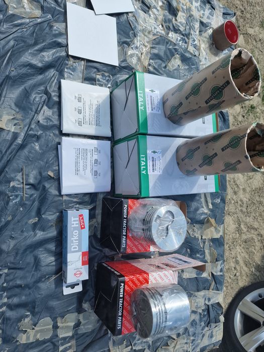 Set motor tractor fiat 211 215 pe original Italia Segmenti cuzineți pi