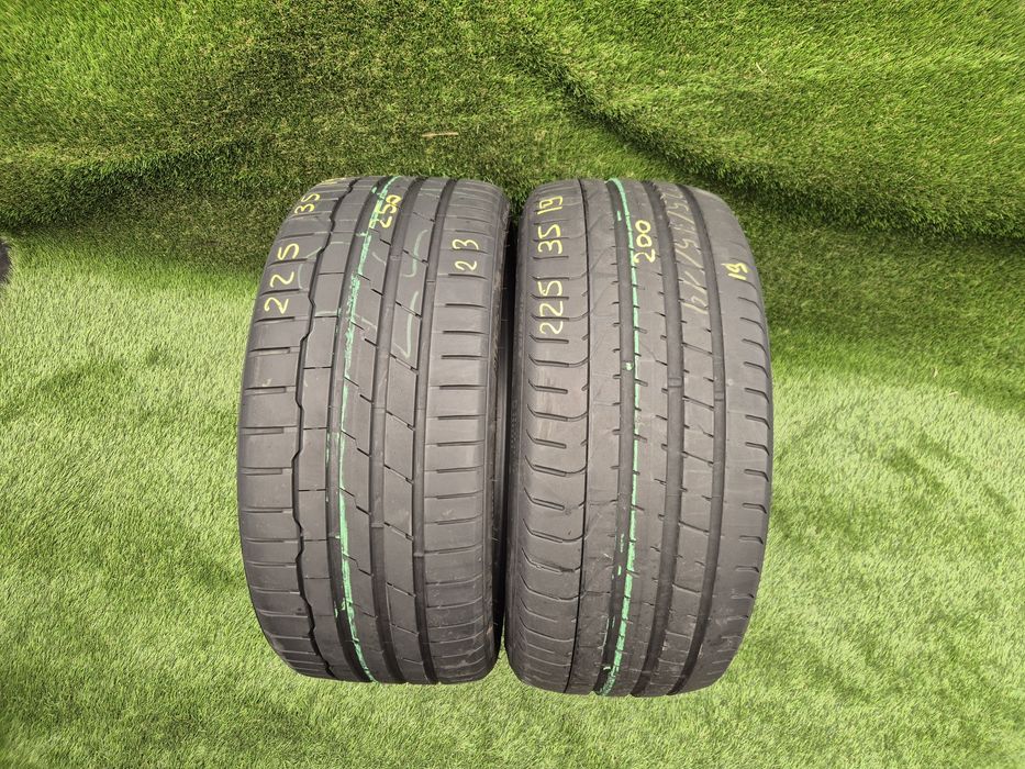 225 35 19 Câte o bucata Hankook și Pirelli