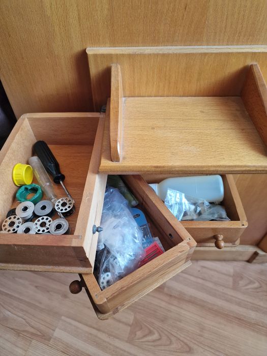 Vand masina cusut Ileana perfect functionala