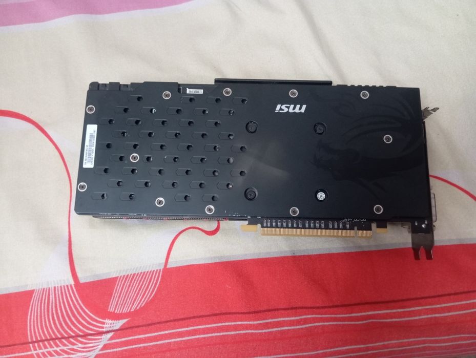 Видеокарта MSI Gaming на 8 гб