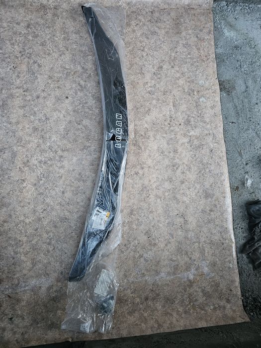 Продам дефлектор капота Renaut Logan (мухобойка Рено Логан