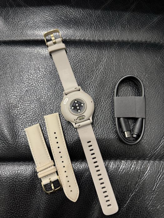 Garmin Venu 3s бежевые