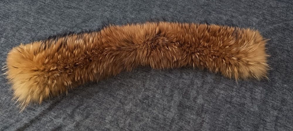 Продам меховой воротник, новый, на пуговицах