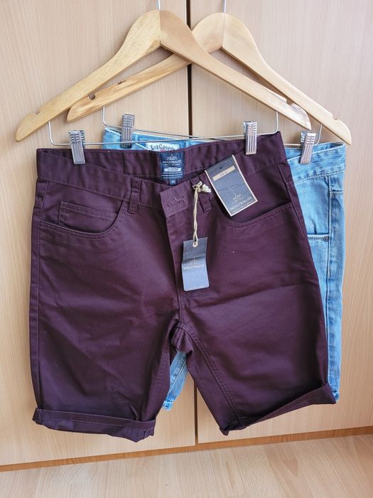 Vând pantaloni scurți, pt bărbați