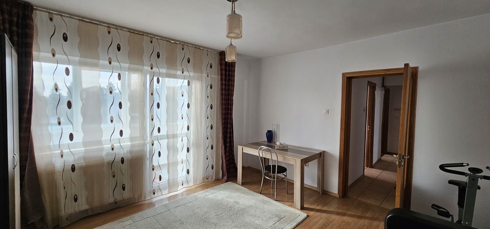 Apartament 2 camere, ultracentral,  strada G-ral Magheru, etaj 3