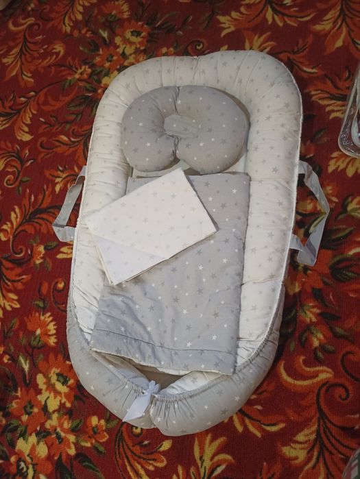 Кокон для новорожденных