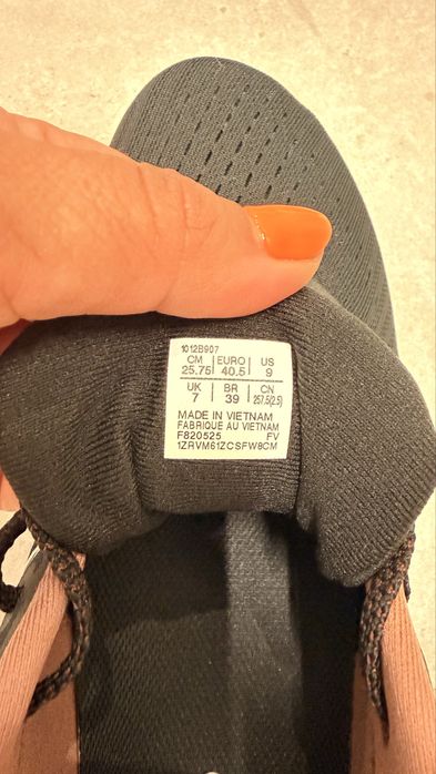 Дамски маратонки Asics