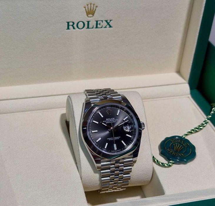 rolex datejust 41mm smooth