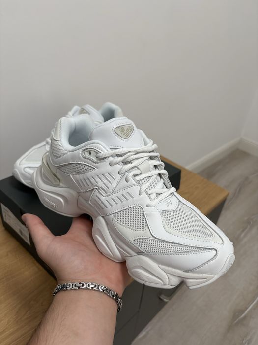New Balance triple white