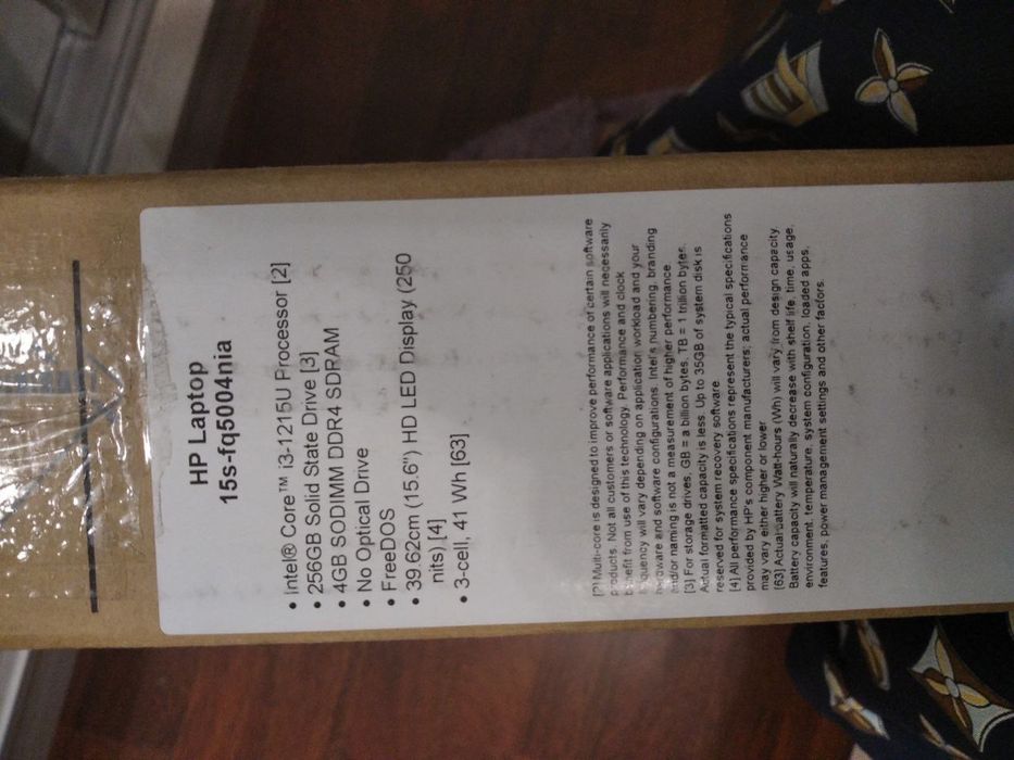 Продаю срочно!!! Новый ноутбук