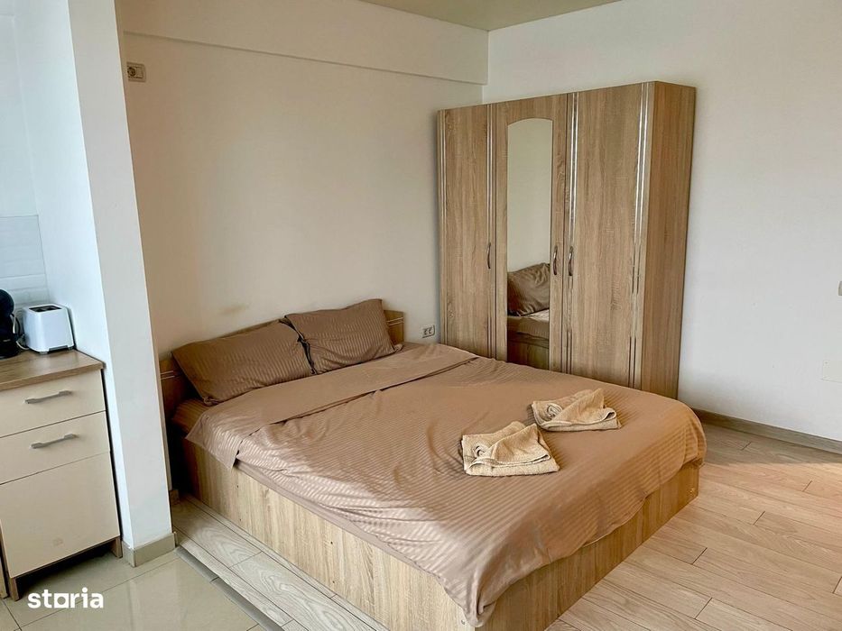 Direct proprietar închiriez garsonieră Pollux