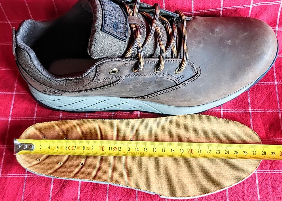 * pantofi *Timberland* 43 *50%reducere *original !