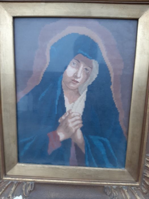 Гоблен.Само този остана...