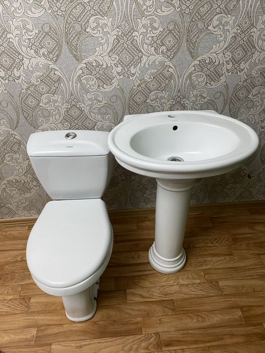 Продам унитаз и раковина