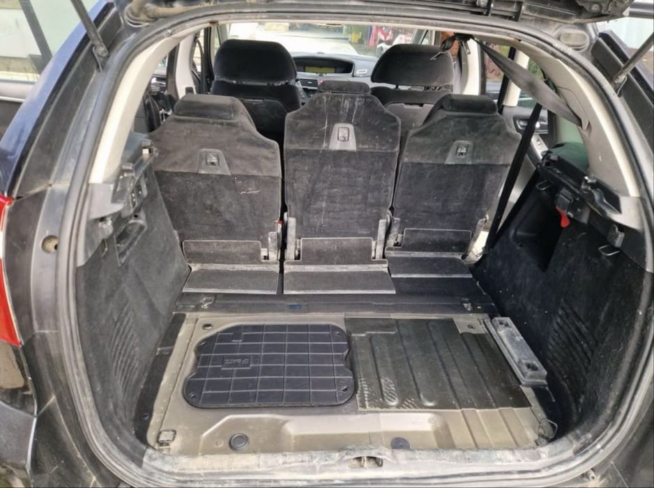 Masina Citroen Picasso C4