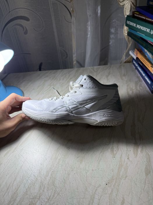 Кроссовки Asics sky-elite